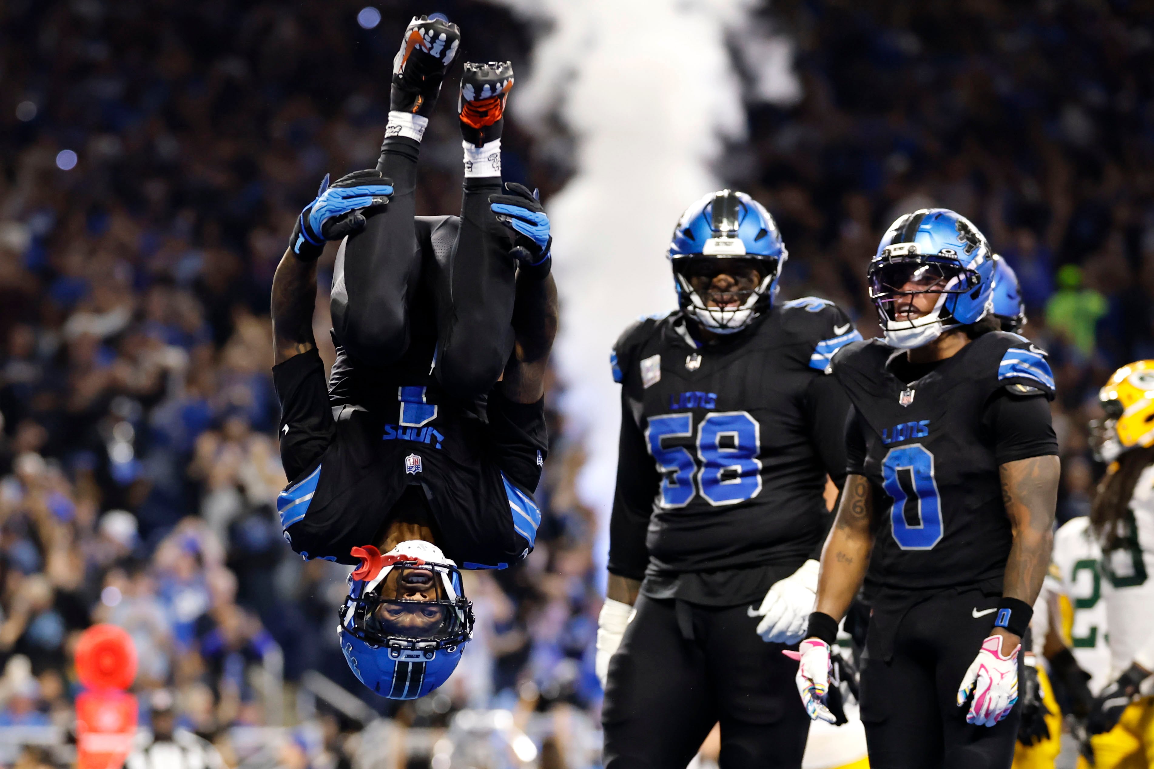 Bates kicks winning field goal as Lions beat Packers