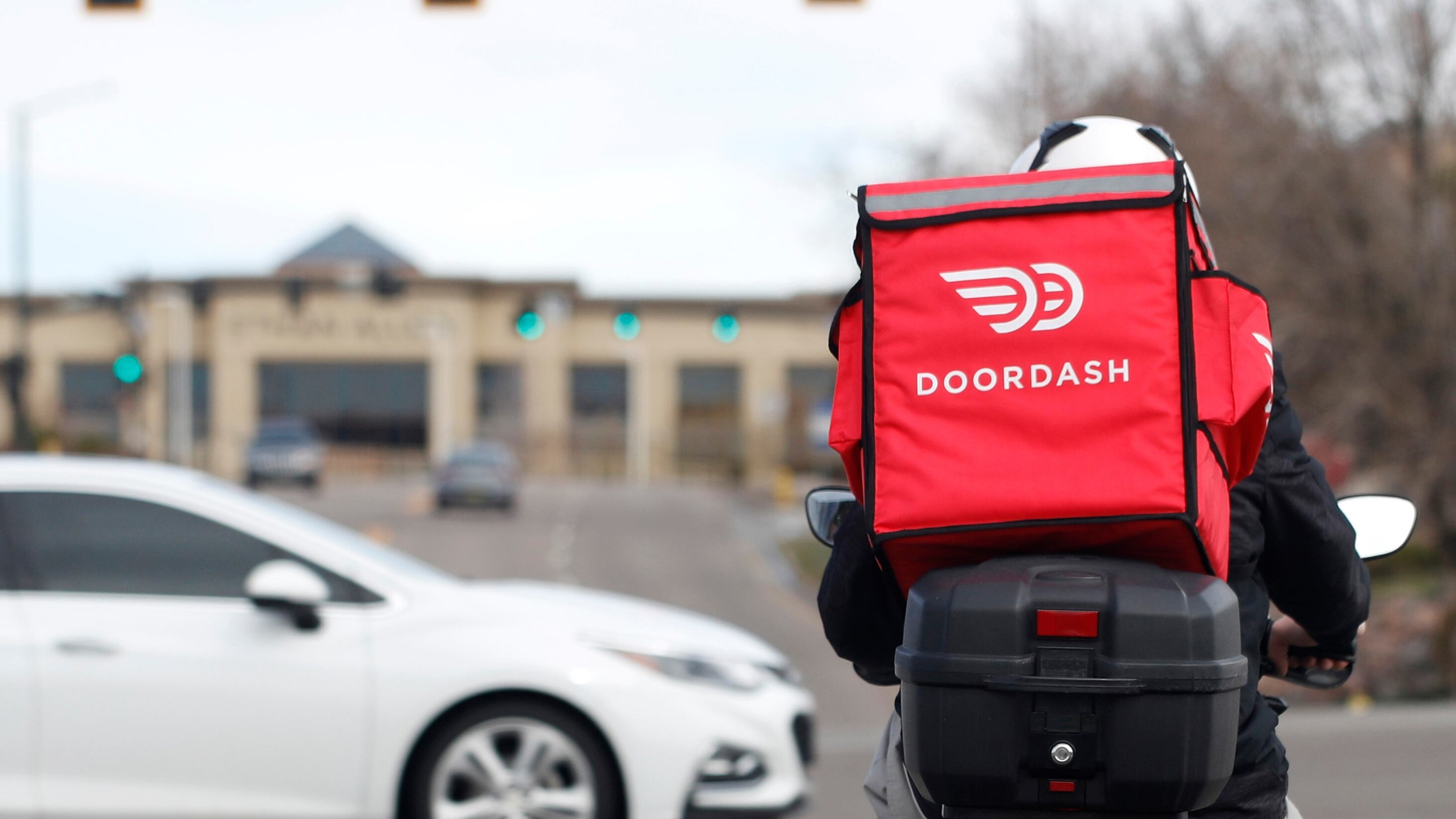 Delivery drivers lose pay as gas prices rise