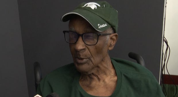Jim Bibbs, Trailblazing Michigan State Track and Field Coach, Dies at 97