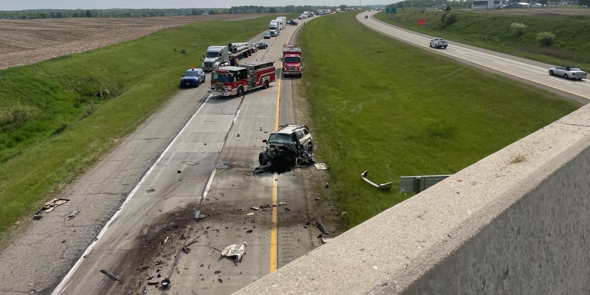 I69 Northbound I-69 reopens after head-on collision involving semi truck ...