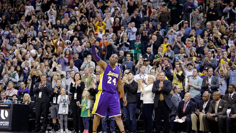 Lakers Will Have Fans In Stands Tonight
