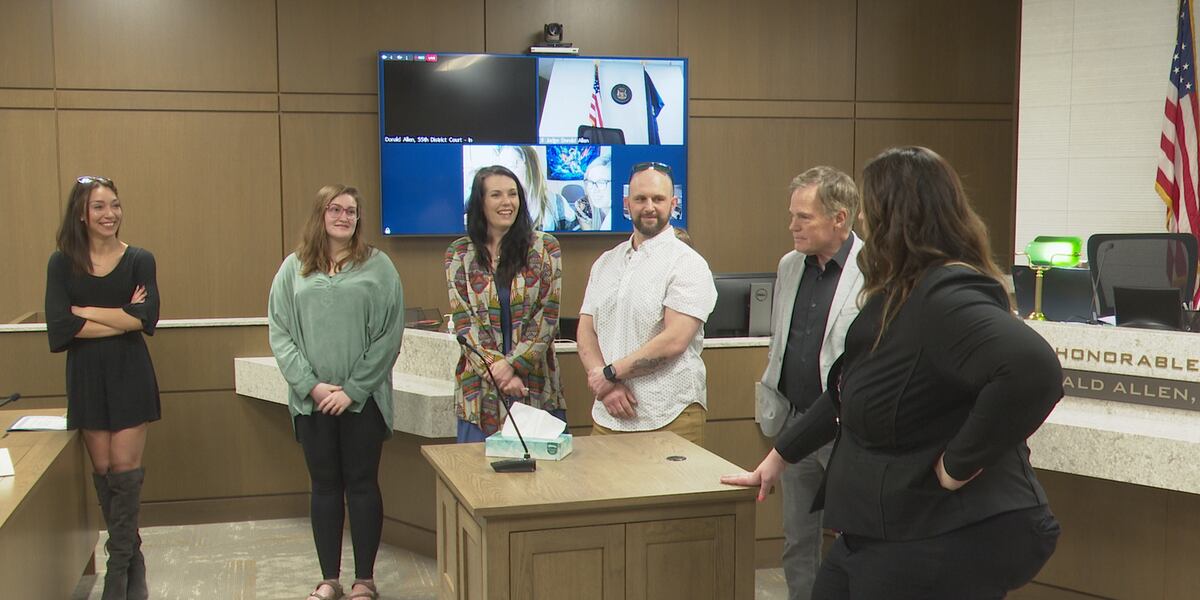 Ingham County District court celebrates sobriety court graduates Ingham County District court celebrates sobriety court graduates
