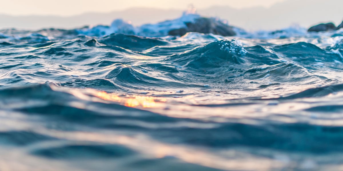 University of Michigan researchers test wave energy on Beaver Island